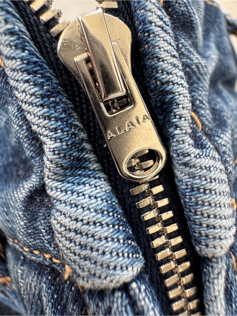 Alaia blue denim skater pleated jean skirt - Picture 7 of 12